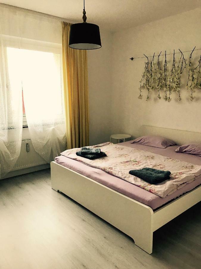 Griffn Properties Lifestyle Apartment Есен Екстериор снимка